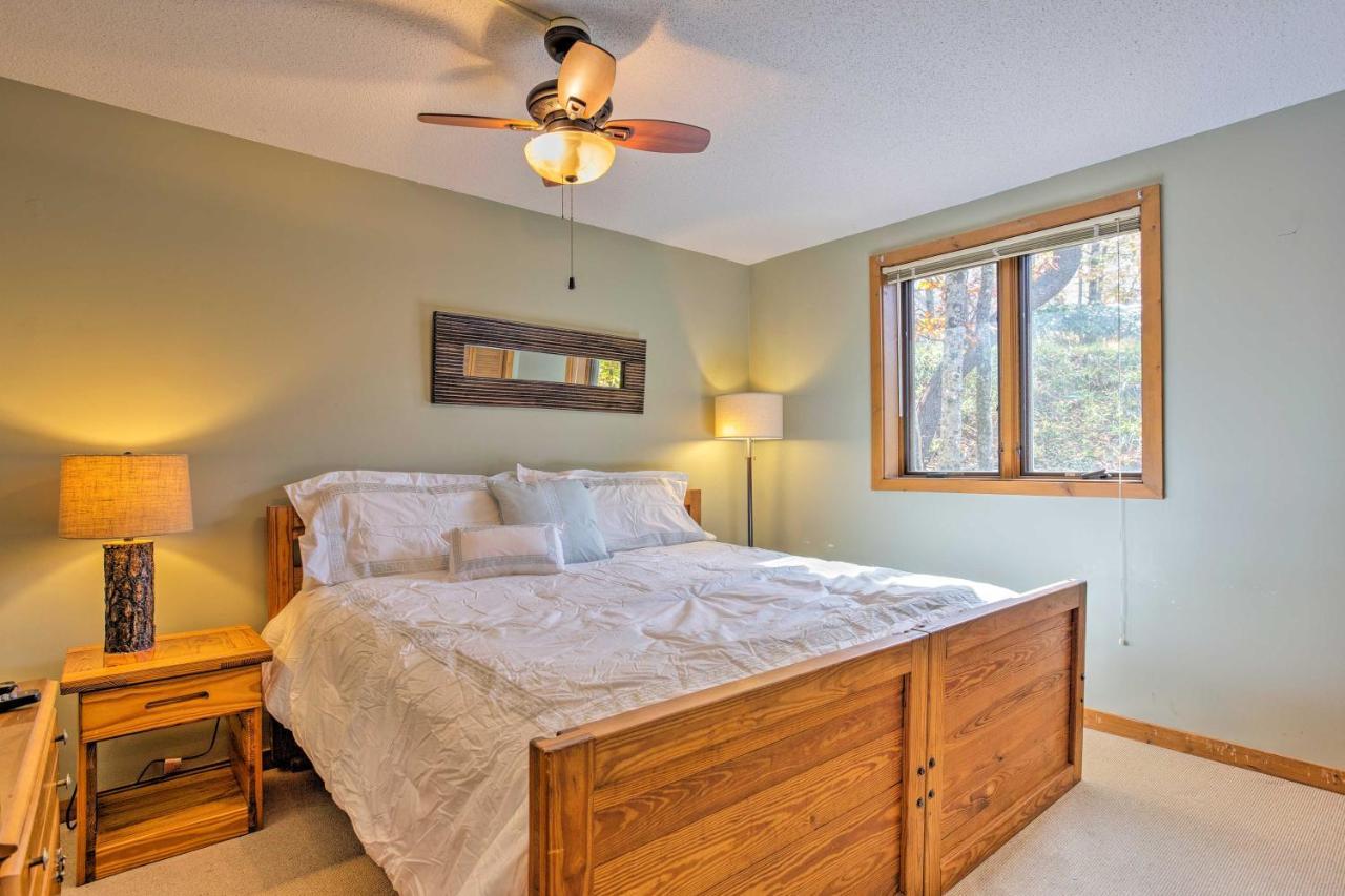 Pet-Friendly Beech Mountain Condo Steps To Slopes Kültér fotó